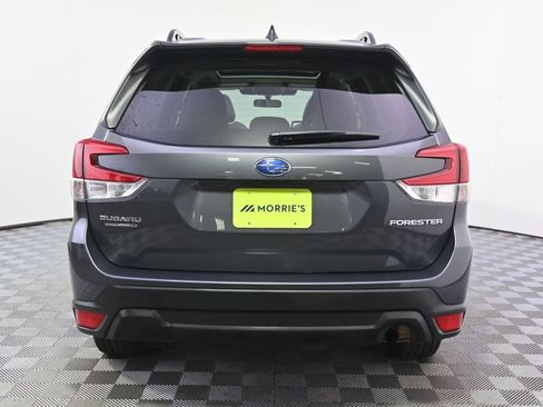 Used 2024 Subaru Forester Premium AWD/4WD image 5