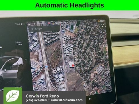 Used 2024 Tesla Model Y Long Range AWD/4WD image 12