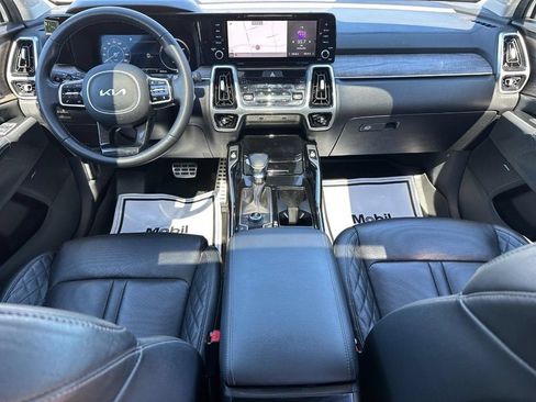 Used 2022 Kia Sorento SX Prestige AWD/4WD image 14