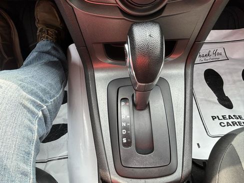 Used 2015 Ford Fiesta S FWD image 23