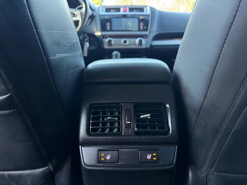 Used 2015 Subaru Outback 3.6R Limited image 17