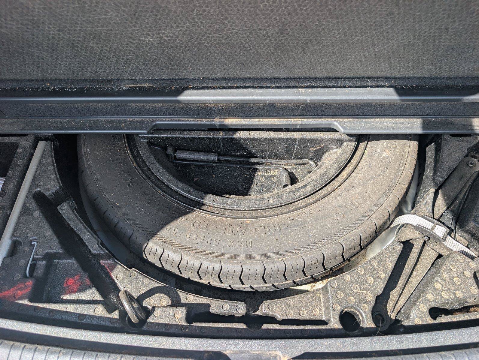Used 2019 Volkswagen Tiguan S AWD/4WD image 39
