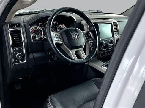 Used 2014 RAM 1500 Laramie AWD/4WD image 17