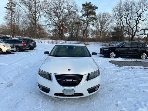 Used 2011 Saab 9-5 Turbo4 Premium image 2