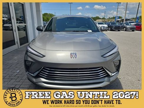 New 2026 Buick Envista Preferred w/ Convenience I Package FWD image 2