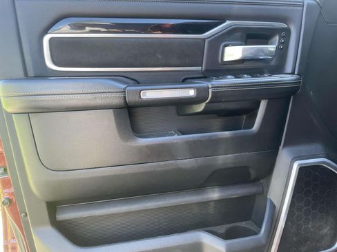 Used 2019 RAM 2500 Laramie AWD/4WD image 16