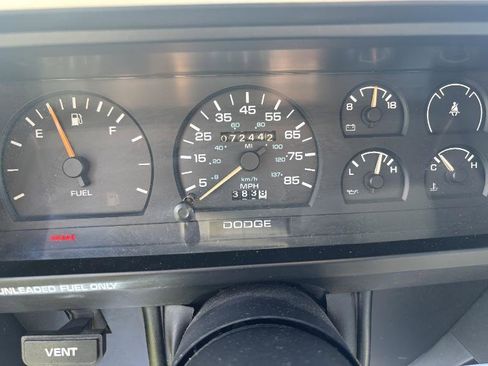 Used 1987 Dodge Dakota 4x4 Regular Cab image 9