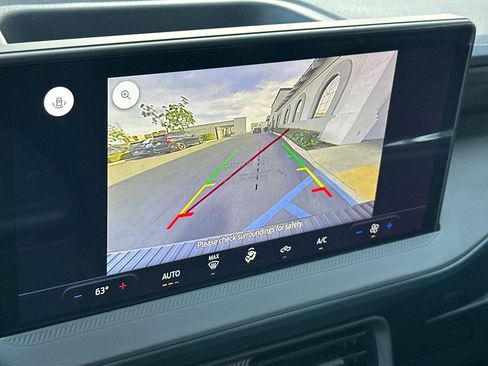 New 2026 Ford Maverick XL image 18