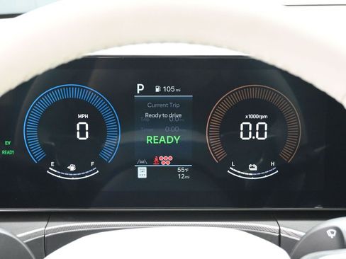 New 2026 Hyundai Santa Fe SE image 11