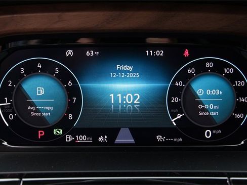 Certified 2025 Volkswagen Atlas SE image 18