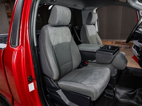 Used 2023 Ford F350 XLT w/ 360-Degree Camera Package image 31