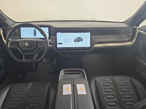 Used 2024 Rivian R1T Adventure AWD/4WD image 25