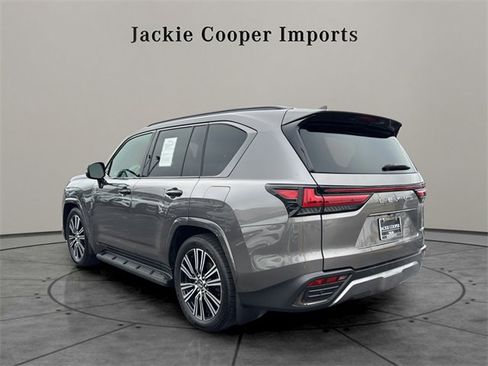 Used 2024 Lexus LX 600 4WD w/ Appearance Package image 3