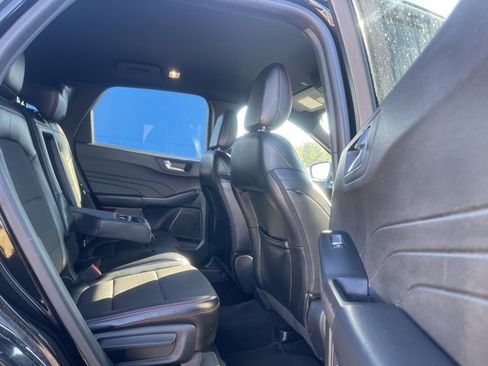 Used 2024 Ford Escape ST-Line image 28