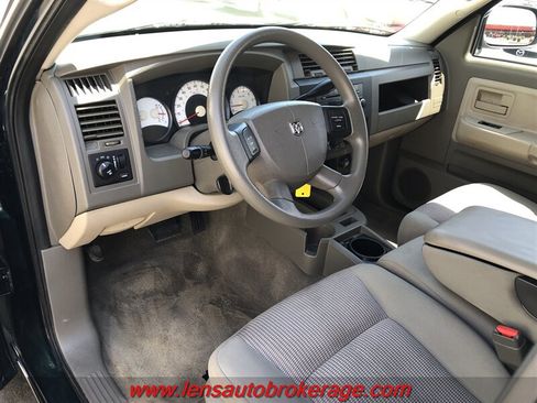 Used 2011 Dodge Dakota Big Horn w/ Utility Group AWD/4WD image 10