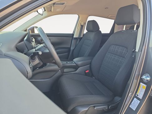 Used 2025 Honda HR-V LX image 18