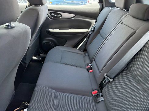 Used 2022 Nissan Rogue Sport S FWD image 29
