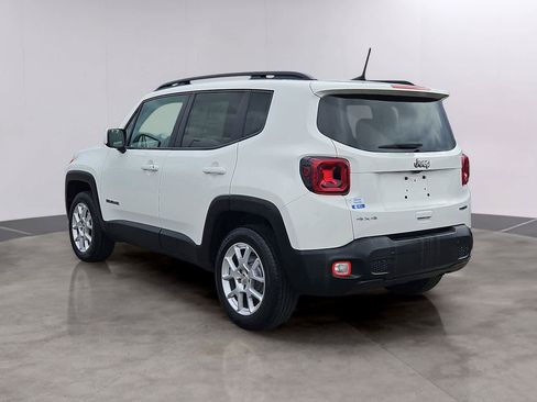 Used 2021 Jeep Renegade Latitude w/ Luxury Group I AWD/4WD image 6