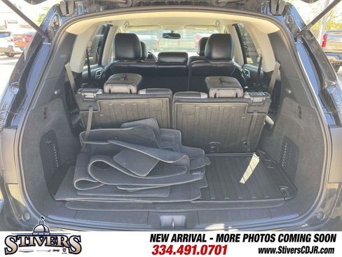 Used 2020 Nissan Pathfinder SV w/ Rock Creek Edition image 13
