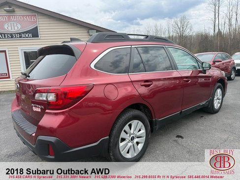 Used 2018 Subaru Outback 2.5i Premium AWD/4WD image 3