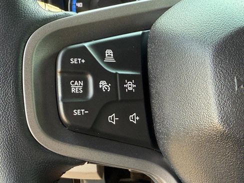 Used 2023 Ford Bronco Wildtrak image 13