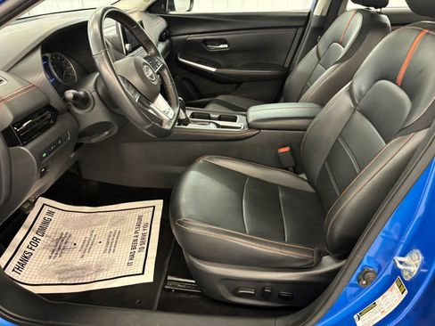 Used 2024 Nissan Sentra SR w/ SR Premium Package image 39