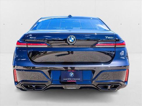 New 2025 BMW 760i xDrive image 6