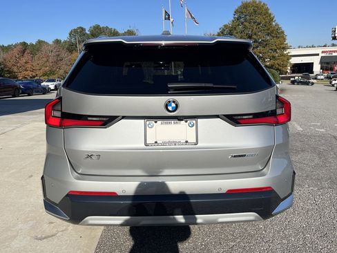 Certified 2023 BMW X1 xDrive28i w/ Convenience Package image 12