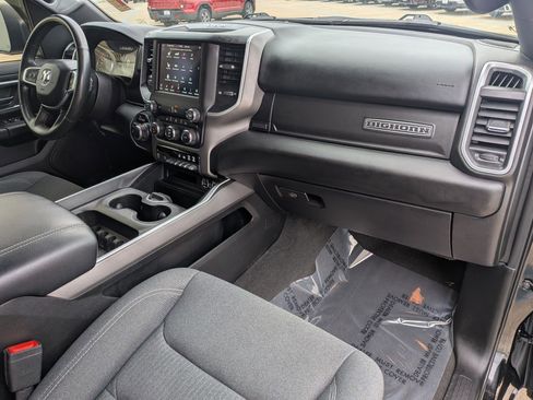 Used 2021 RAM 1500 Big Horn image 28