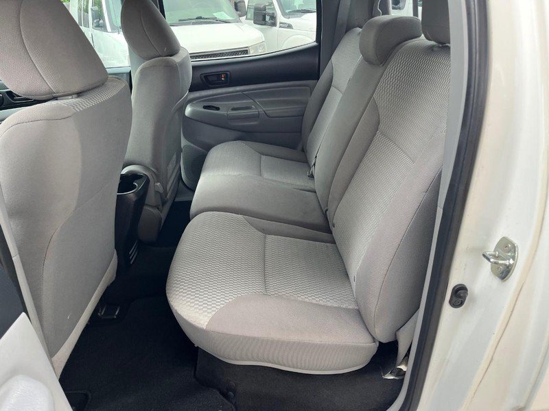 Used 2013 Toyota Tacoma PreRunner w/ Convenience Pkg RWD image 7