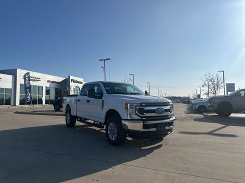 Used 2021 Ford F250 XL w/ STX Appearance Package image 7