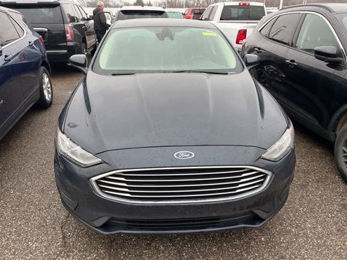 Used 2020 Ford Fusion SE image 21