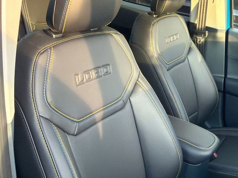 New 2026 Ford Maverick Lobo image 9