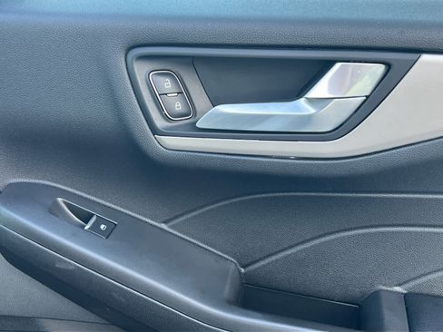 Certified 2021 Ford Escape SEL image 18