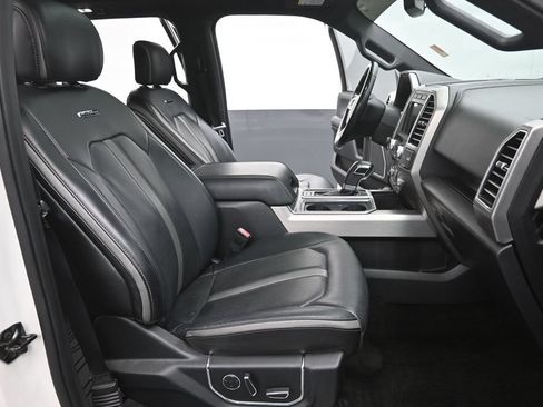Used 2018 Ford F150 Platinum w/ Equipment Group 701A Luxury AWD/4WD image 27