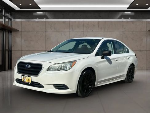 Used 2016 Subaru Legacy 2.5i AWD/4WD image 3