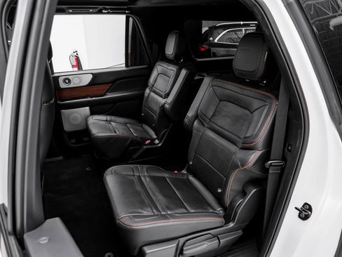 Used 2022 Lincoln Navigator L Black Label image 37