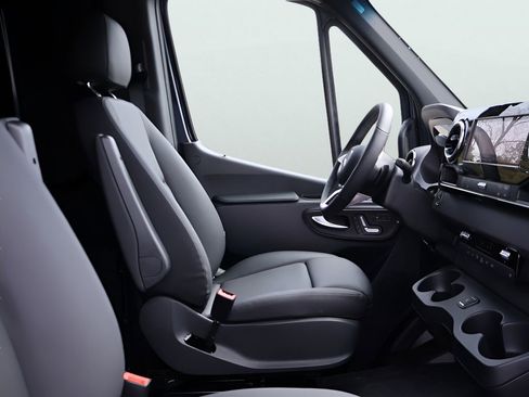 New 2026 Mercedes-Benz Sprinter 144 Cargo image 11