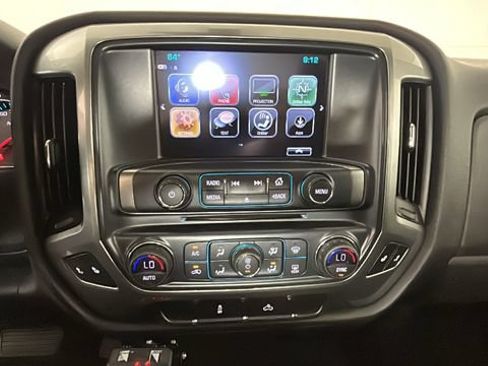 Used 2018 Chevrolet Silverado 1500 LT w/ All Star Edition AWD/4WD image 22