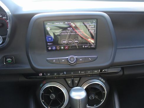 Used 2022 Chevrolet Camaro LT w/ RS Package image 18