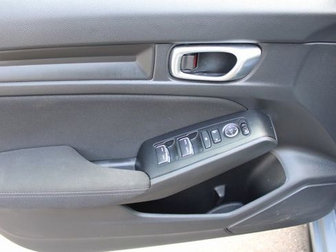 Used 2024 Honda Civic Sport image 7