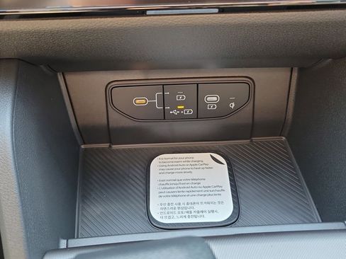 New 2026 Kia Sportage EX FWD image 34