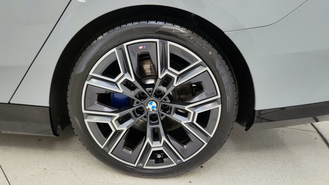 Used 2026 BMW i5 eDrive40 RWD image 83
