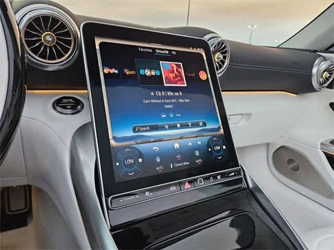 Used 2026 Mercedes-Benz Maybach SL 680 image 22