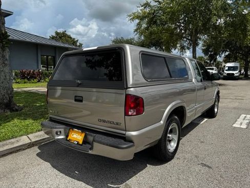 Used 2003 Chevrolet S10 Pickup LS RWD image 7