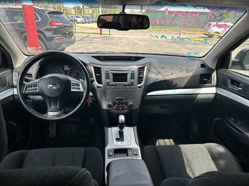 Used 2014 Subaru Outback 2.5i Premium AWD/4WD image 12