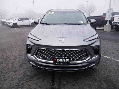 Used 2024 Buick Encore GX Avenir w/ Avenir Technology Package image 3