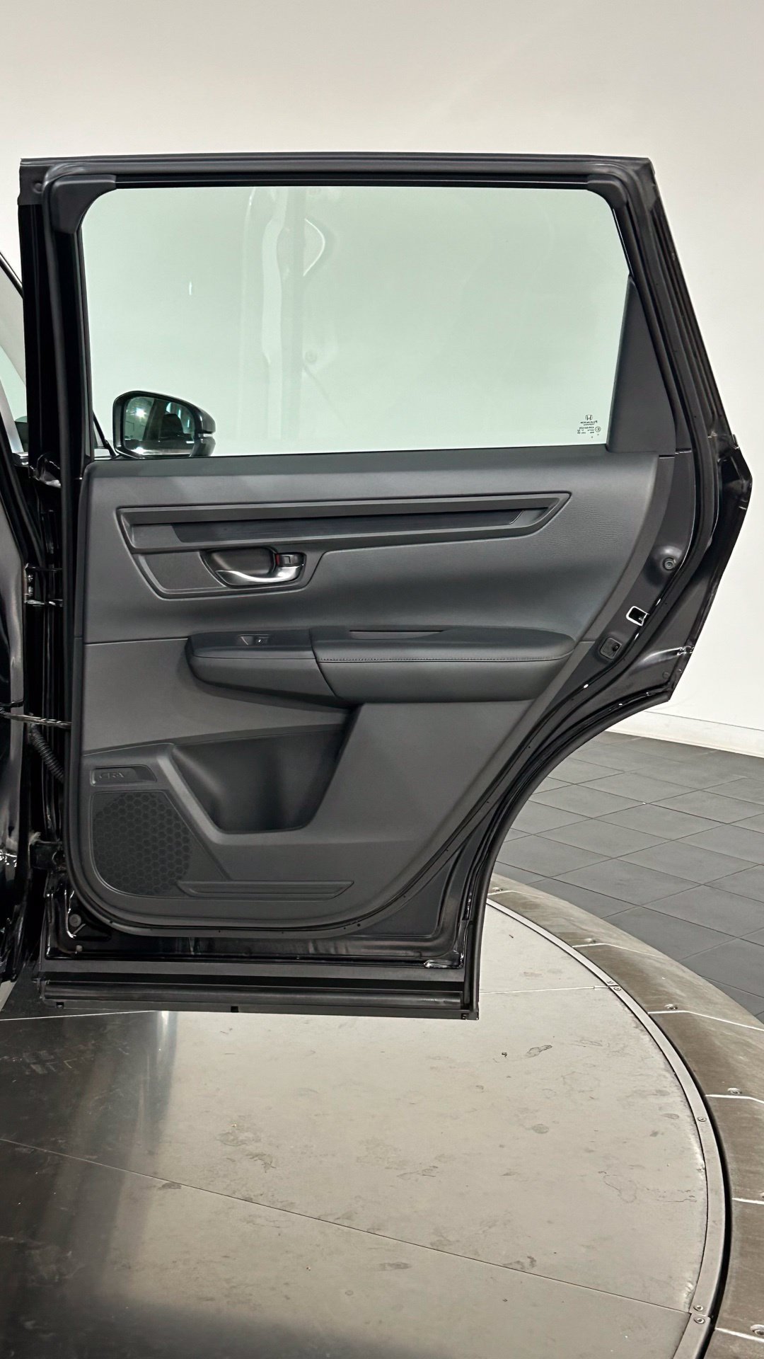 Used 2023 Honda CR-V LX image 51