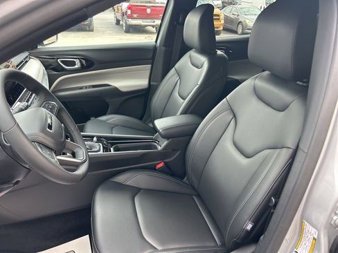 New 2026 Jeep Compass Limited AWD/4WD image 10