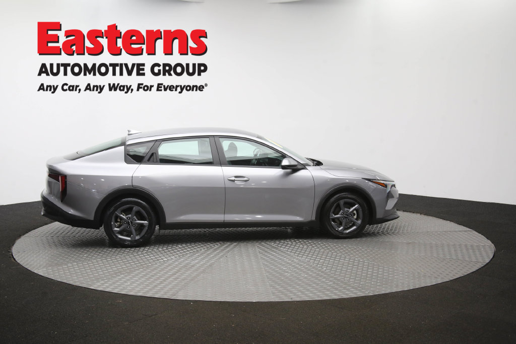 Used 2025 Kia K4 FWD image 46